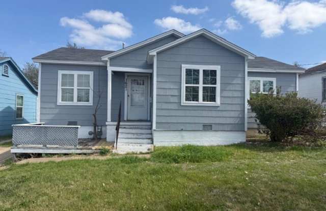 Three Bedroom One Bath photos photos