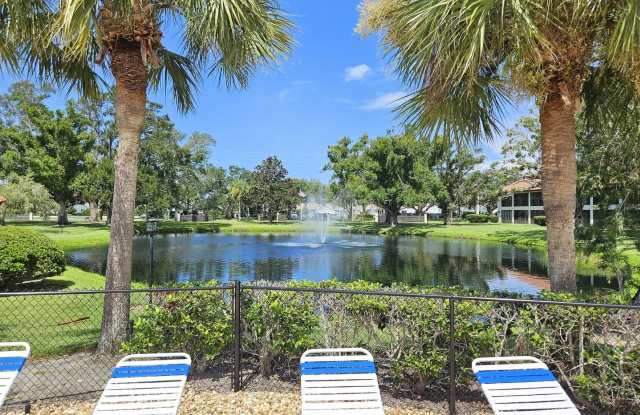 Seasonal Short-Term 2 Bedroom 2 Bathroom 2nd Floor Condo in Estancias of Capri Isles! Gallery 4
