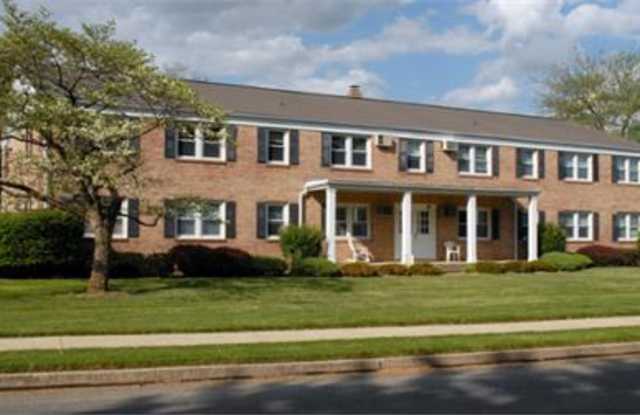 812 S. College St., Apt 6 - 812 South College Street, Palmyra, PA 17078
