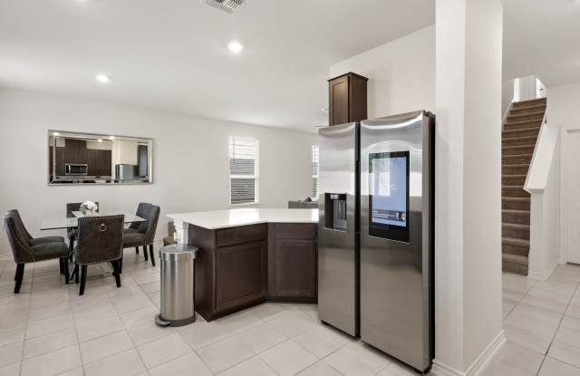 4631 OTRA OTRA DR Gallery 4