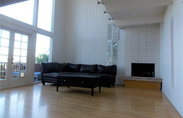 11688 Picturesque Drive Gallery 4