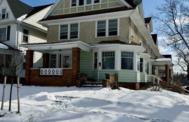 175 Selye Terrace photos photos