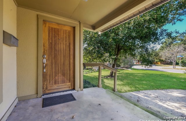 108 LARCHMONT DR - 108 Larchmont Drive, San Antonio, TX 78209
