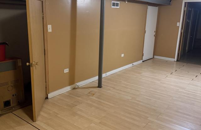 5336 West Congress Parkway photos photos