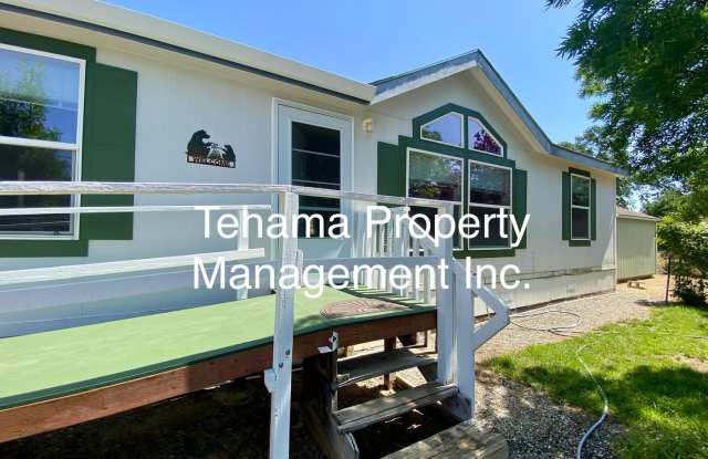 Manufactured home in Red Bluff, CA photos photos