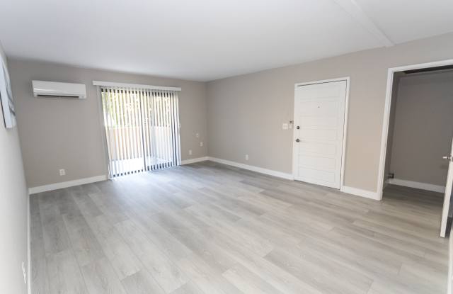 32200 Cathedral Canyon Drive Gallery 1