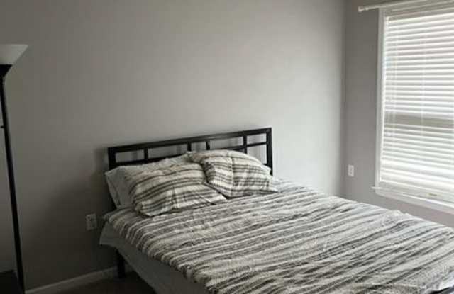 35 CRABAPPLE DRIVE photos photos