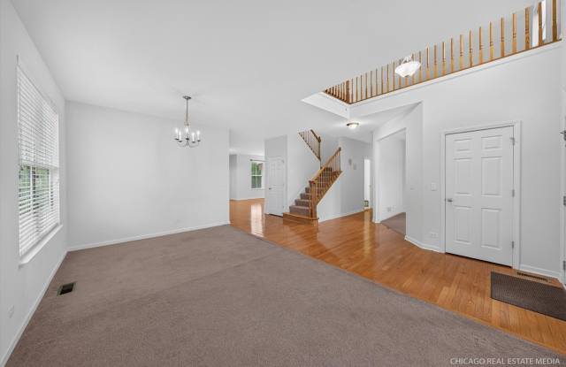 12259 Garlieb Drive Gallery 2
