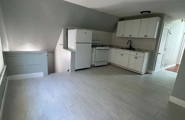 101 Blake Street - 3 photos photos