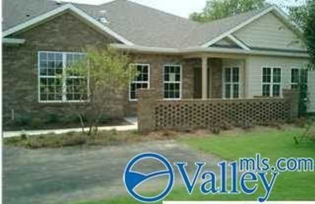 65 Valley Way Circle Gallery 1
