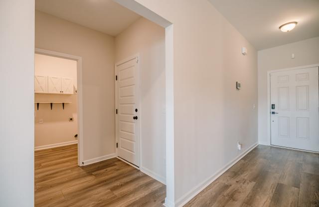 215 Deerfield Drive Northeast Gallery 4