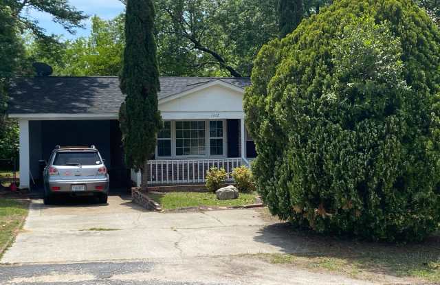 1402 Fairfax Drive Gallery 2