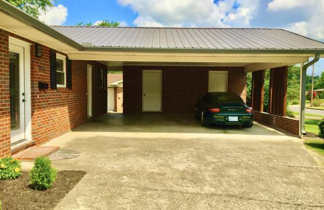 1809 Broadmoor Rd photos photos