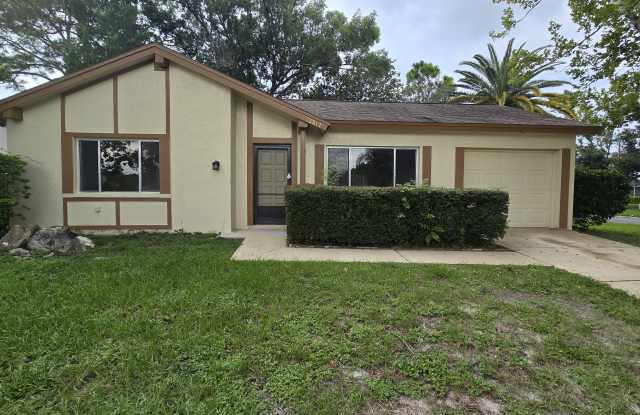 12817 Woodbine Dr Gallery 1