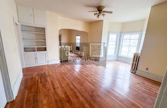 623 E Hanson-3 bedroom house Gallery 4