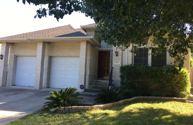 Beautiful 3/2 in Scofield Farms - 2007 Creole Drive, Austin, TX 78727