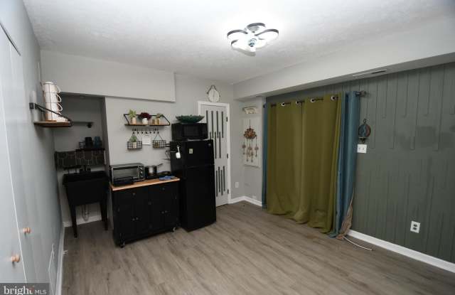 9440 CANTERBURY RIDING unit: 264 photos photos