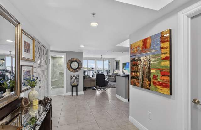 2700 S Federal Highway Gallery 2