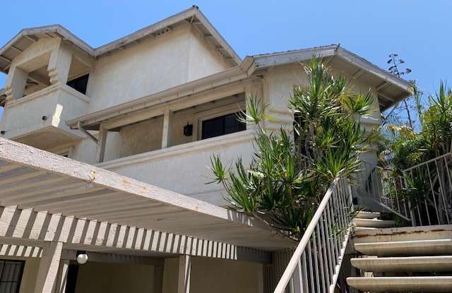 183 Las Flores Drive - B Gallery 2