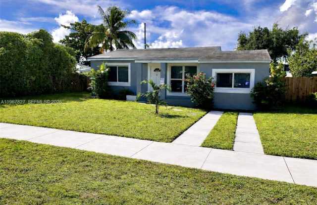 2634 Fletcher Ct photos photos