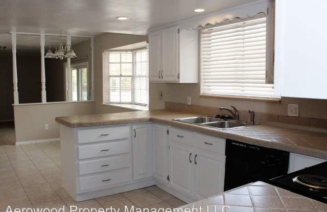 1695 S. Nile Ct Gallery 2