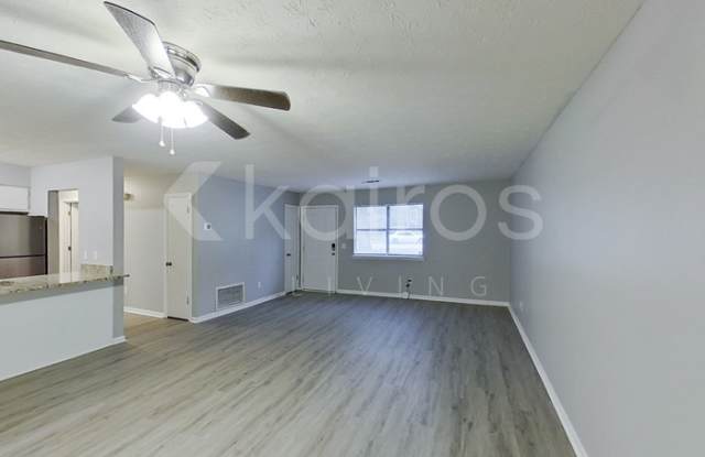 8959 Ashwood Drive Gallery 3