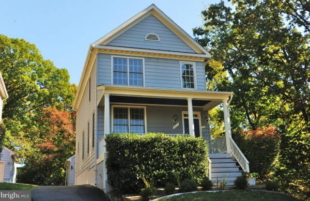 2317 HIGHLAND AVE - 2317 Highland Avenue, McLean, VA 22046