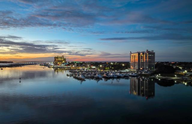 320 Harbor Boulevard photos photos