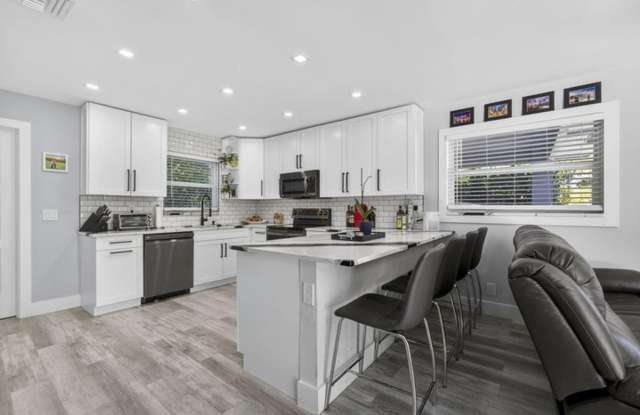 2388 S Wallen Drive, Palm Beach Gardens, FL 33410 Gallery 3