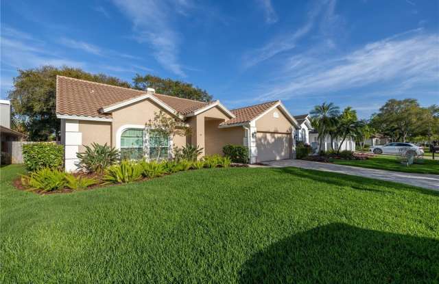 4832 QUEEN PALM TERRACE NE photos photos