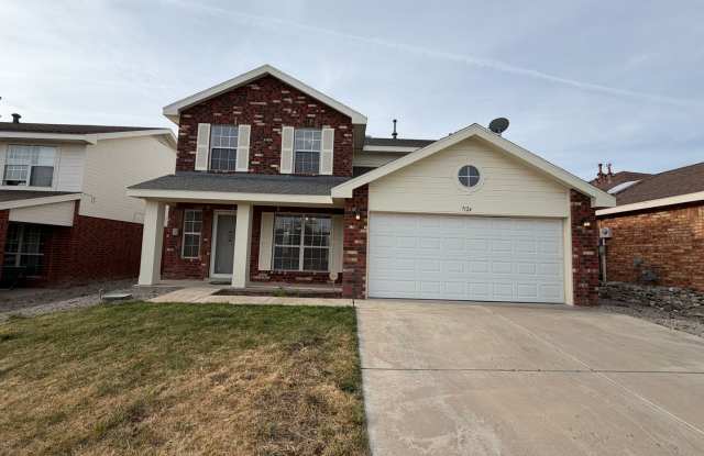 3 Bedroom Home Available Near Paseo Del Norte Blvd NE & Rainbow Blvd NW! photos photos