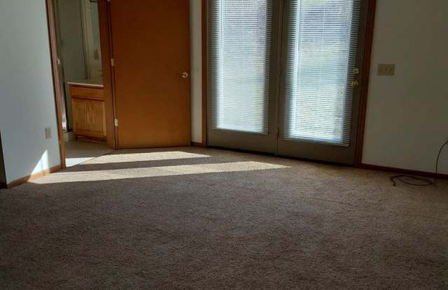 3BR Glenn View II Gallery 4