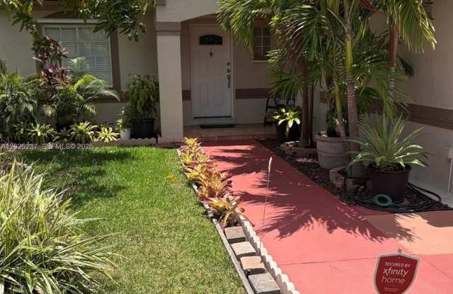 15844 SW 82nd St photos photos