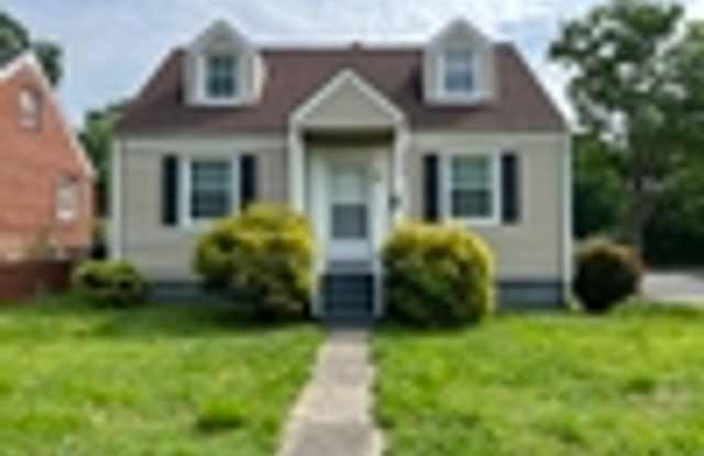 Coming Soon: Charming 3BR Home with Private Backyard photos photos