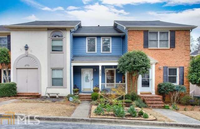 4049 Elm St - 4049 Elm Street, Chamblee, GA 30341