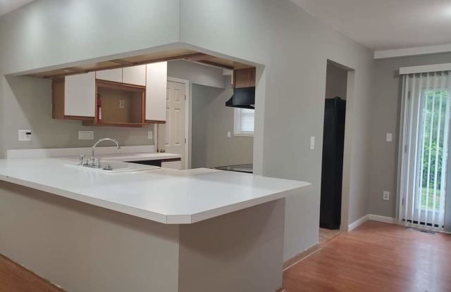 555 Aldor Ln - 555 Aldor Lane, Withamsville, OH 45255