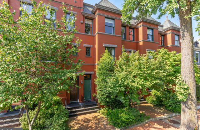 3022 R STREET NW photos photos
