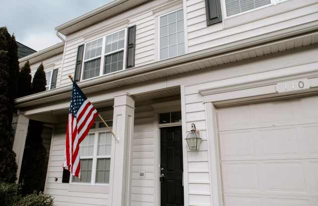 110 QUINTON OAKS Circle photos photos