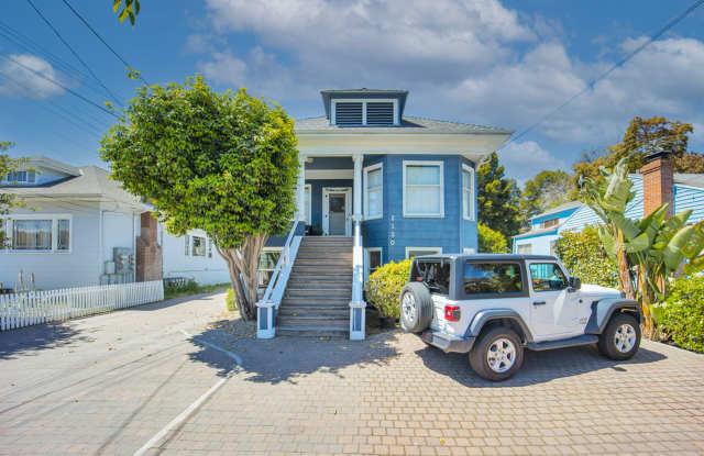 2120 Lincoln Ave #B - 1+ bedroom | 1 bath | Back upper unit - 2120 Lincoln Avenue, Alameda, CA 94501