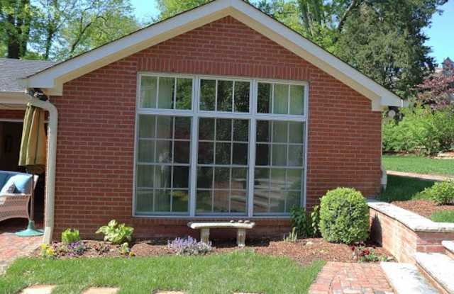 3717 Woodmont Ln Gallery 3