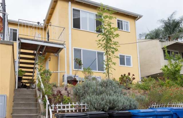 2727 Griffith Park Boulevard 1/2 photos photos