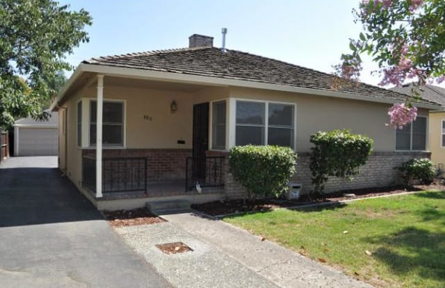 880 Poplar Street Santa Clara, CA 95050 - 880 Poplar St, Santa Clara, CA 95050