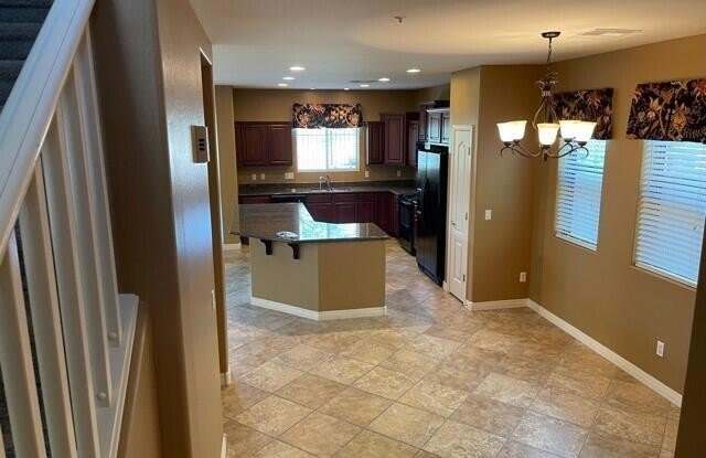 3285 E MEADOWVIEW Drive Gallery 3