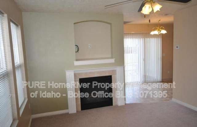 1329 N Stephanie Ln 104 Gallery 1