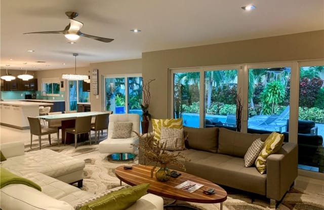 2820 NE 52nd St - 2820 Northeast 52nd Street, Fort Lauderdale, FL 33308