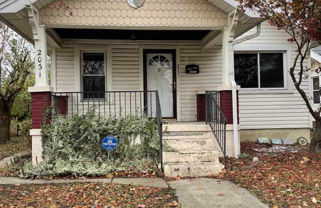 2031 Pershing Blvd photos photos