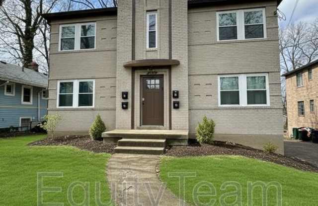 1219 Franklin Avenue - 1219 Franklin Avenue, Cincinnati, OH 45237