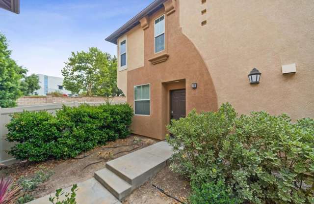 3 Bedroom 2.5 Bathroom townhouse photos photos