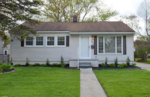 4503 Sedgemoor Avenue - 4503 Sedgemoor Avenue, Royal Oak, MI 48073