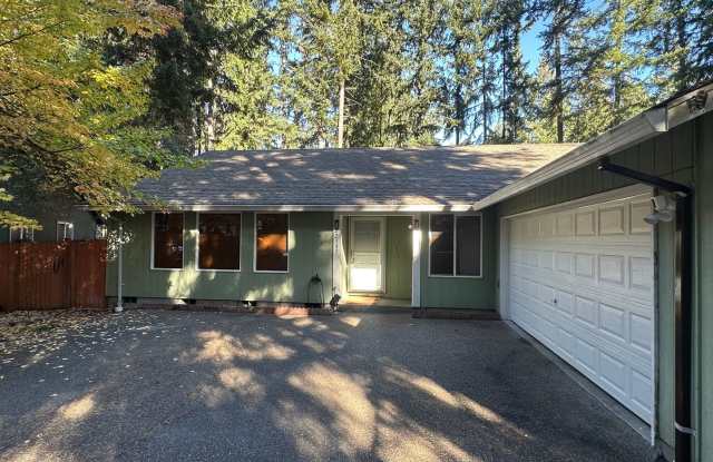 Spacious 4-Bedroom Home in Gated Clearwood Community! Gallery 3